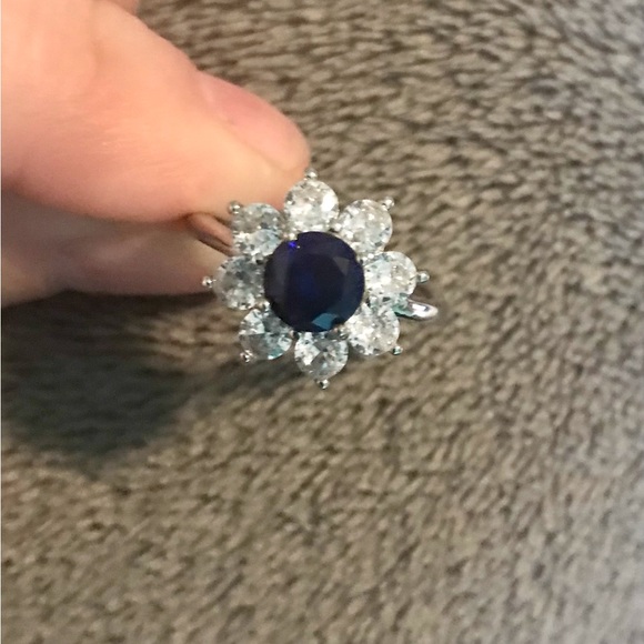 Blue Moissanite Flower Ring Certified - Picture 2 of 6